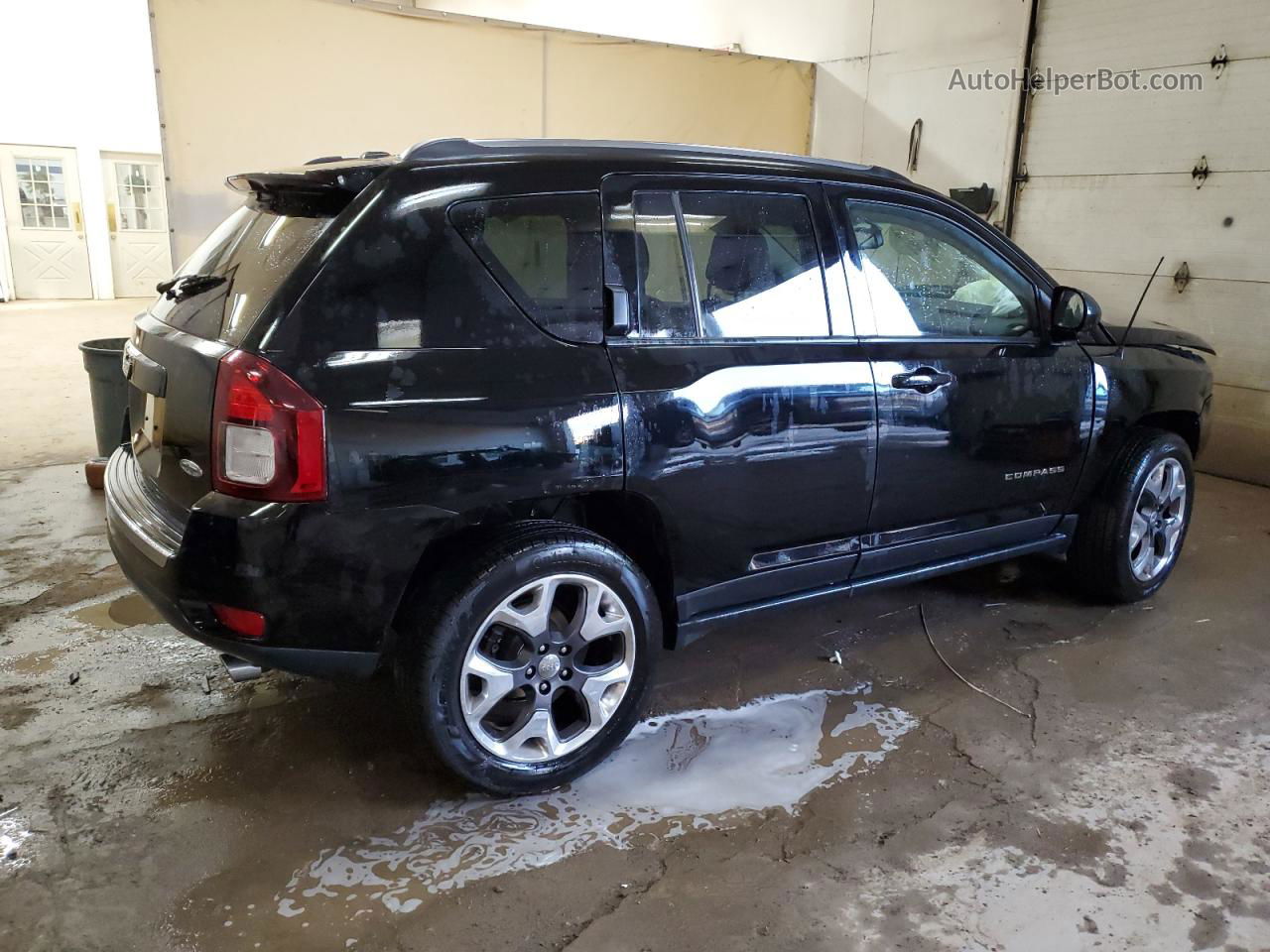 2016 Jeep Compass Latitude Black vin: 1C4NJDEB5GD729991