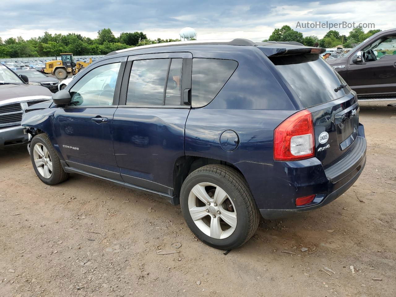 2013 Jeep Compass Latitude Blue vin: 1C4NJDEB6DD279828