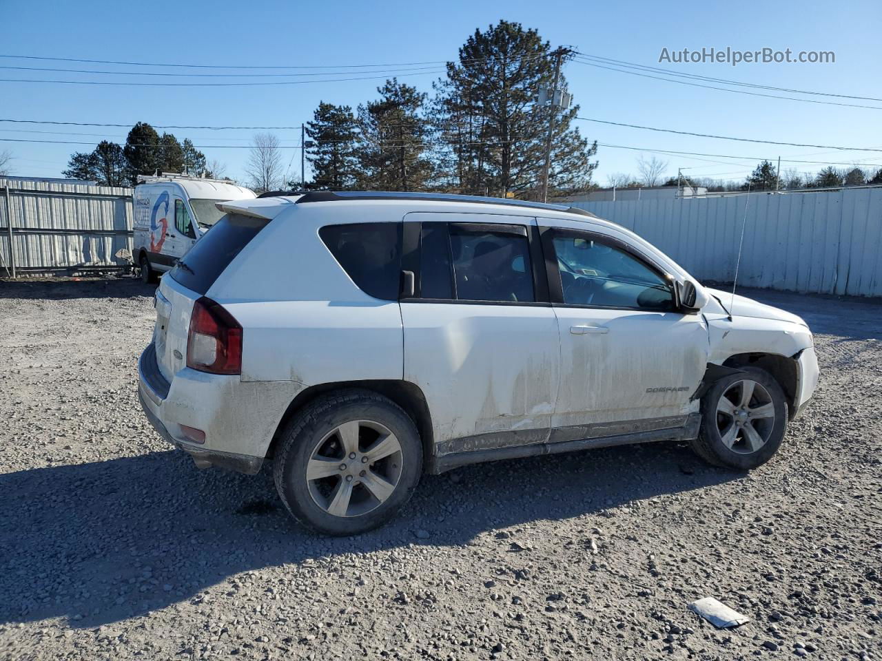 2016 Jeep Compass Latitude White vin: 1C4NJDEB6GD707742