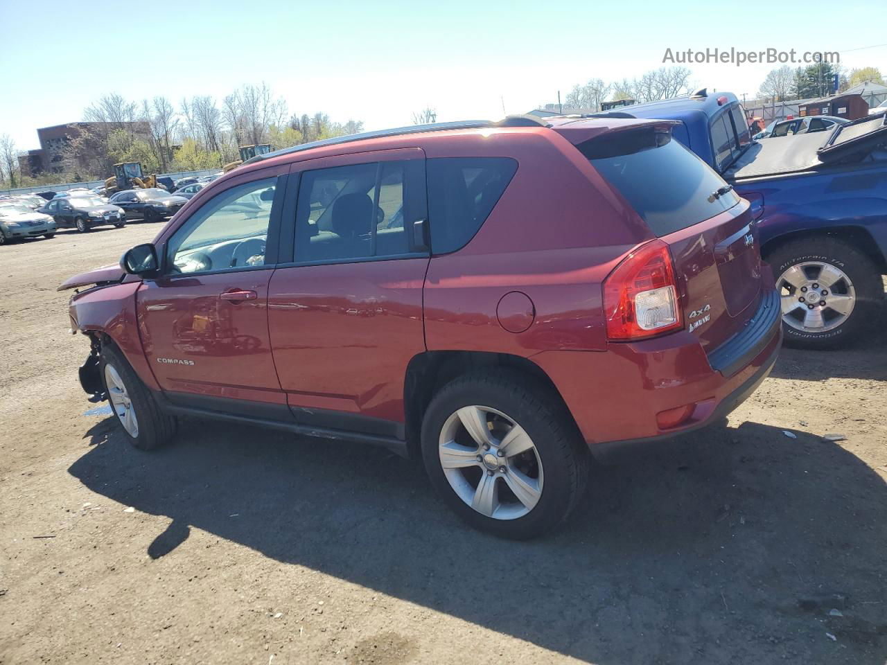 2013 Jeep Compass Latitude Red vin: 1C4NJDEB7DD263637