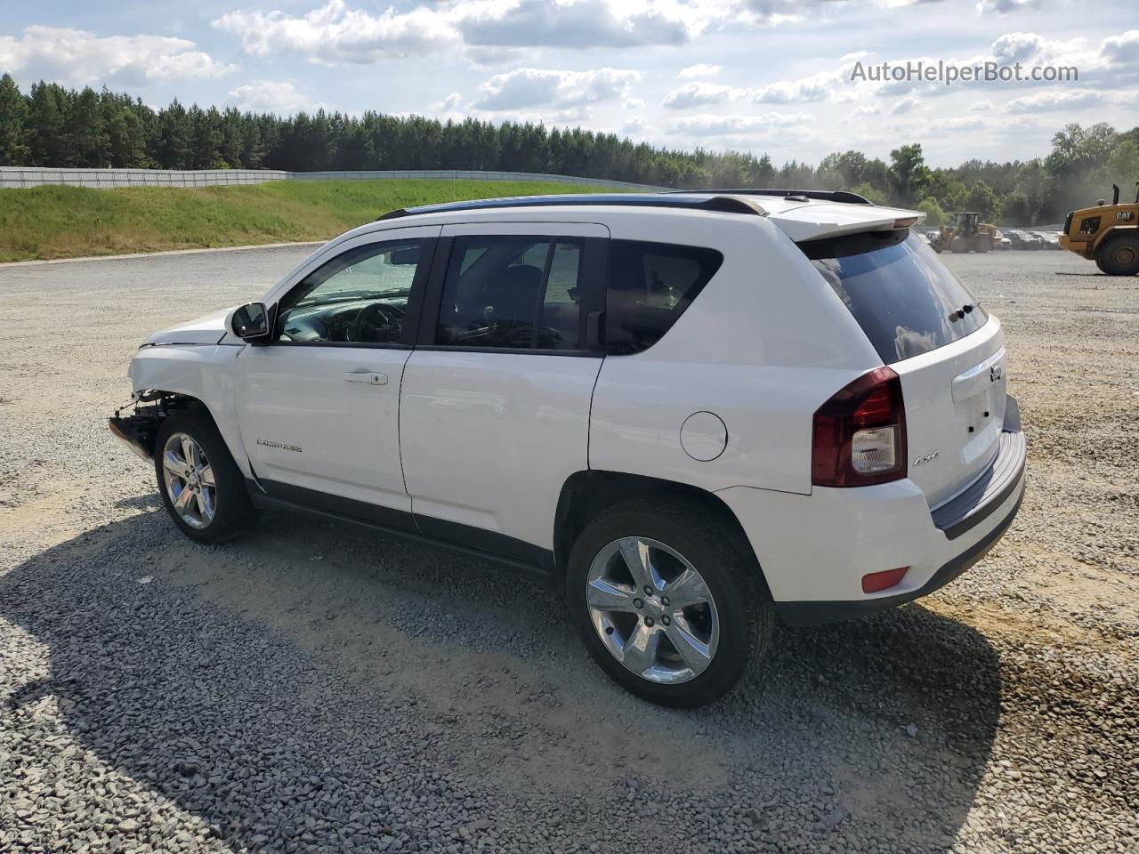 2014 Jeep Compass Latitude White vin: 1C4NJDEB8ED765672