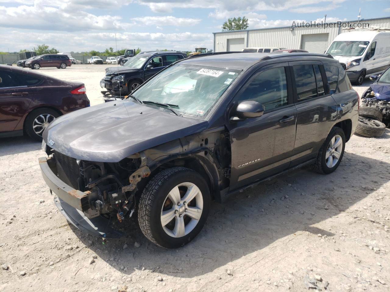 2016 Jeep Compass Latitude Charcoal vin: 1C4NJDEB8GD631134