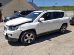 2016 Jeep Compass Latitude White vin: 1C4NJDEB8GD795807