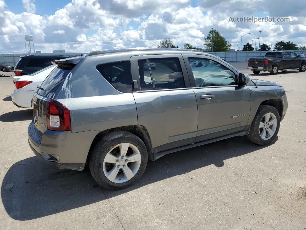 2014 Jeep Compass Latitude Gray vin: 1C4NJDEB9ED501649