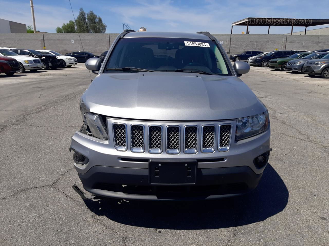 2016 Jeep Compass Latitude Silver vin: 1C4NJDEB9GD758345