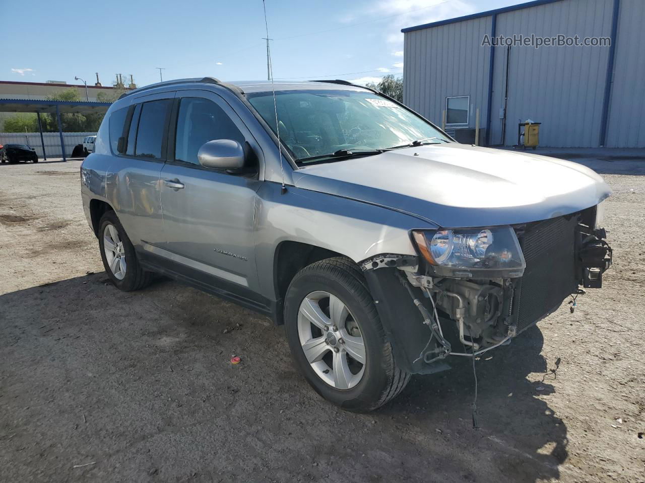 2016 Jeep Compass Latitude Silver vin: 1C4NJDEB9GD781379