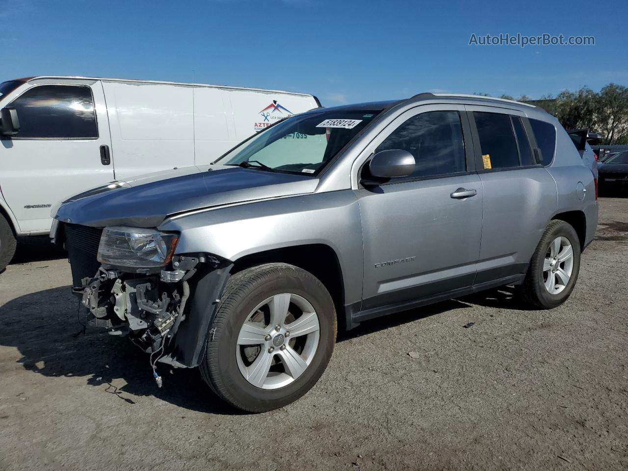 2016 Jeep Compass Latitude Silver vin: 1C4NJDEB9GD781379