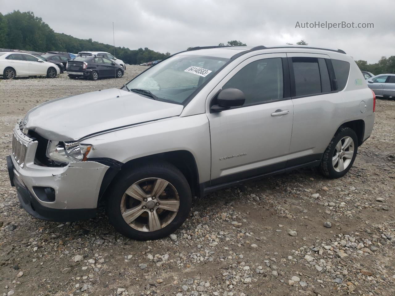 2013 Jeep Compass Latitude Silver vin: 1C4NJDEBXDD217509