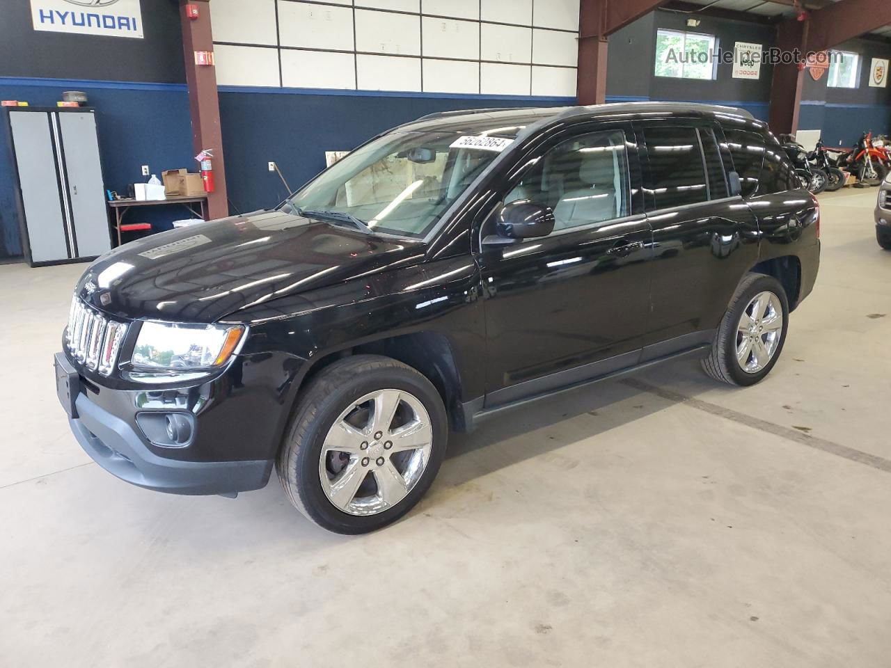 2014 Jeep Compass Latitude Black vin: 1C4NJDEBXED698122