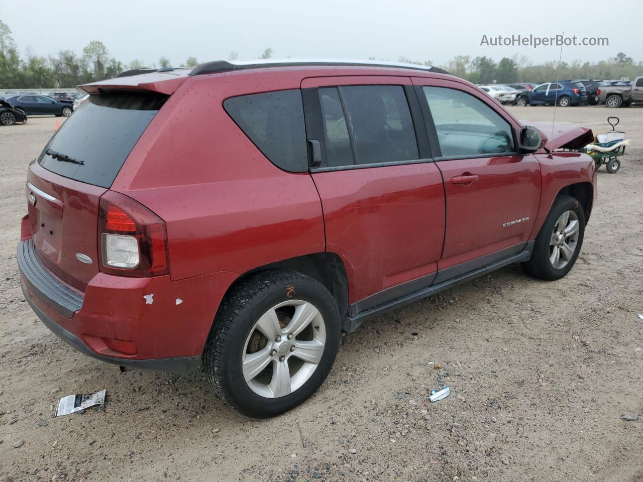 2014 Jeep Compass Latitude Burgundy vin: 1C4NJDEBXED898305