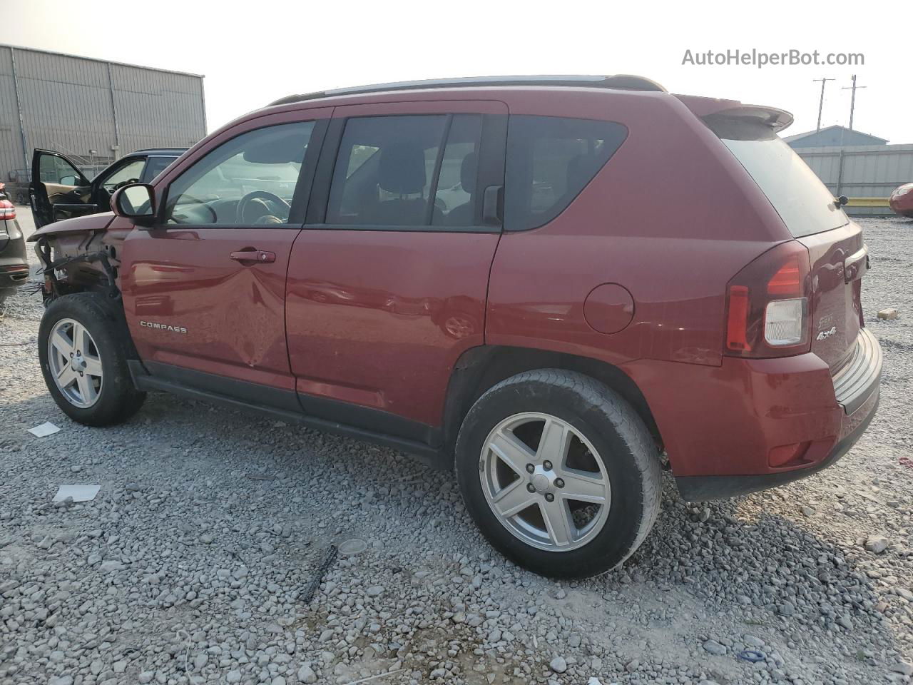 2016 Jeep Compass Latitude Red vin: 1C4NJDEBXGD663017