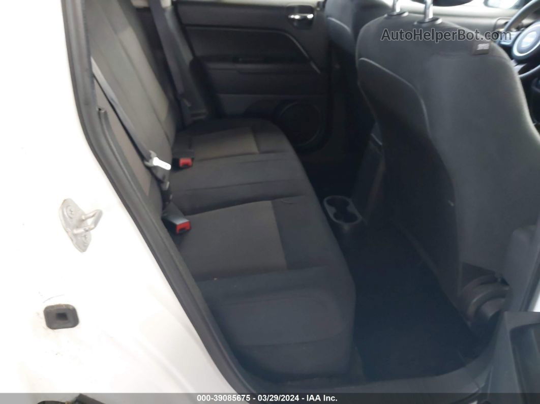 2014 Jeep Patriot Altitude Белый vin: 1C4NJPBA0ED814196