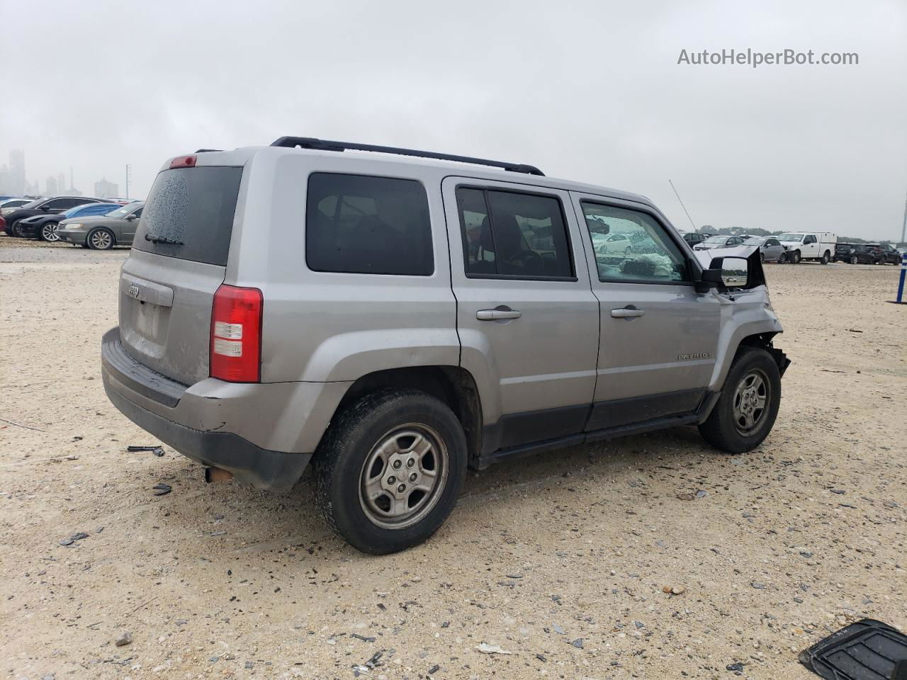 2016 Jeep Patriot Sport Серебряный vin: 1C4NJPBA2GD550644