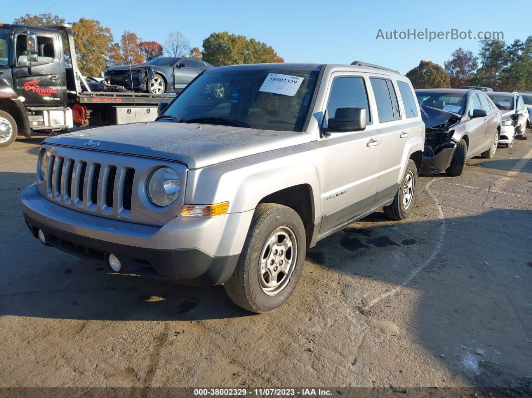 2016 Jeep Patriot Sport Серебряный vin: 1C4NJPBA2GD648749