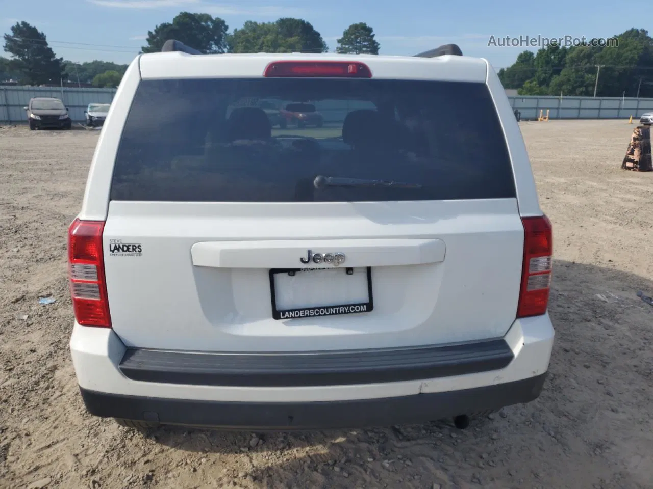 2014 Jeep Patriot Sport White vin: 1C4NJPBA7ED881216