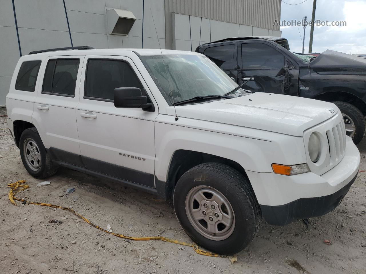 2014 Jeep Patriot Sport White vin: 1C4NJPBA9ED632075