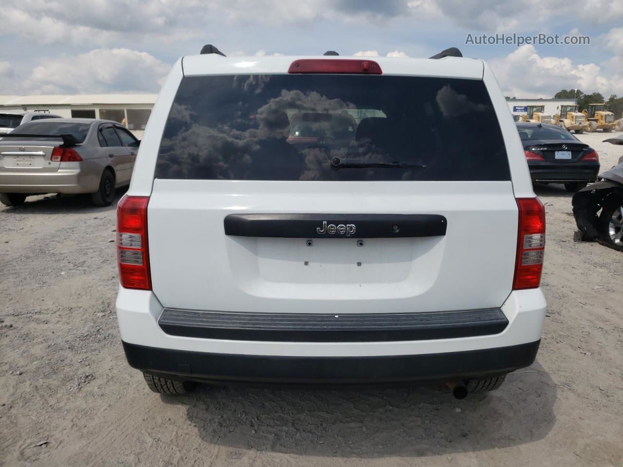 2016 Jeep Patriot Sport White vin: 1C4NJPBBXGD774379