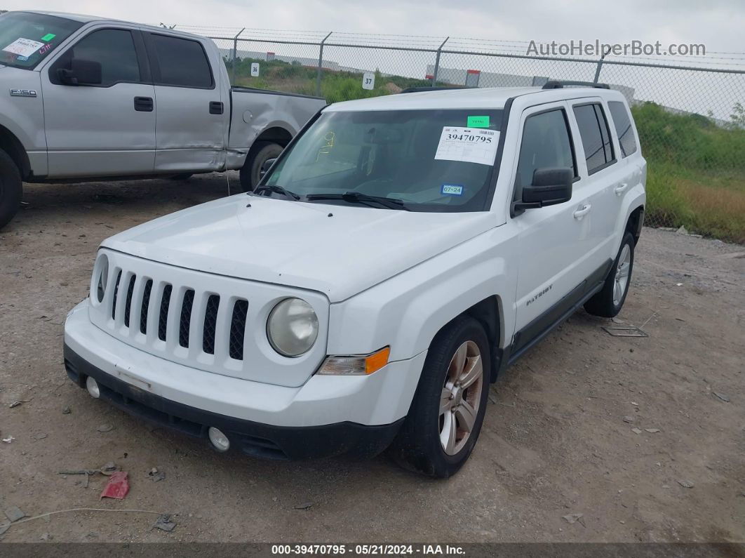 2016 Jeep Patriot Latitude White vin: 1C4NJPFA0GD719750