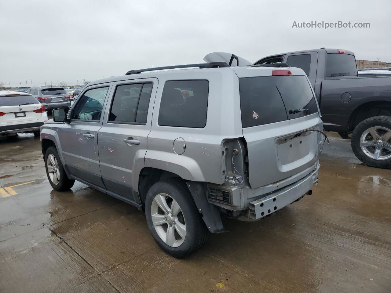 2016 Jeep Patriot Latitude Gray vin: 1C4NJPFA0GD722289