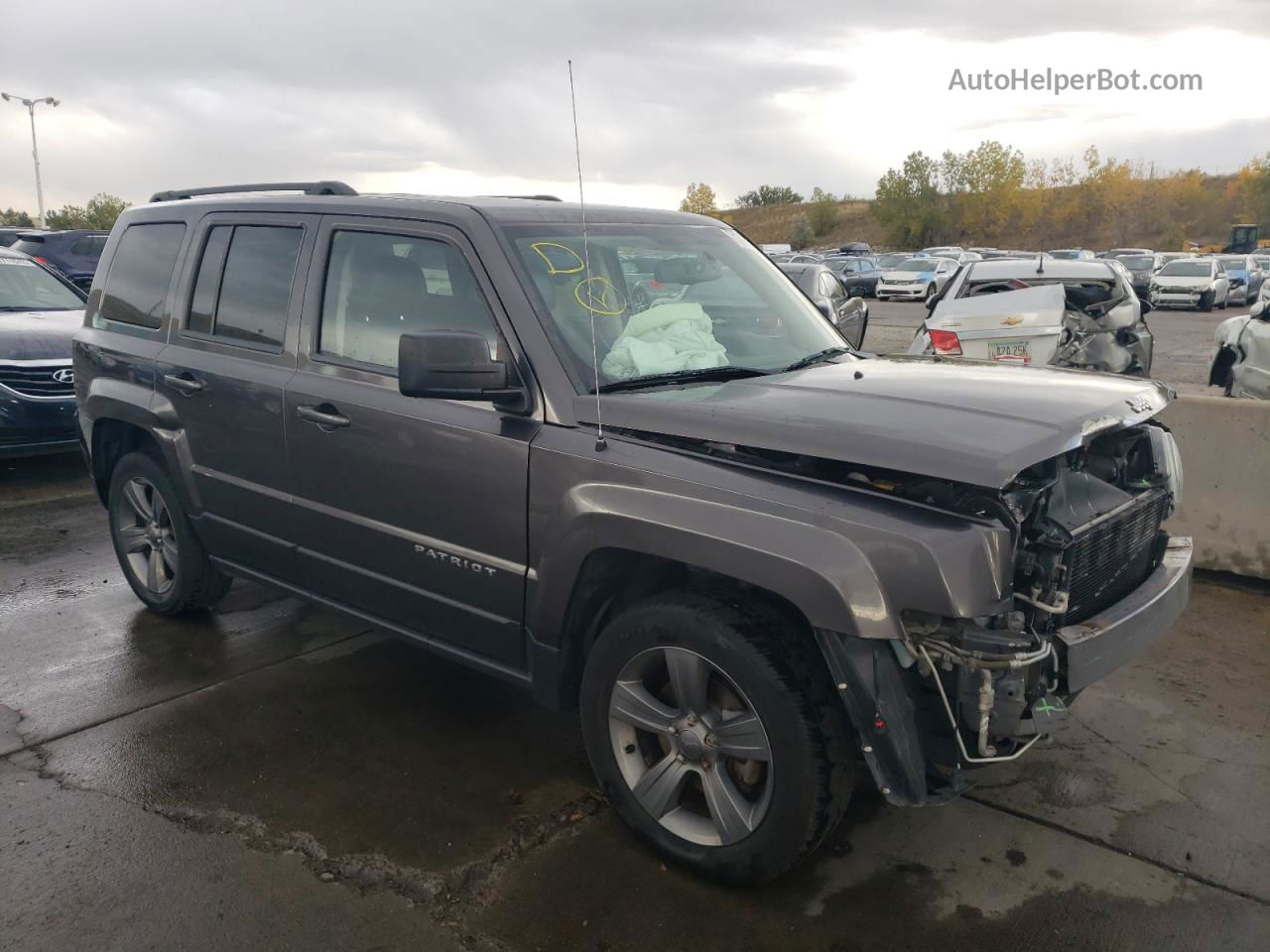 2014 Jeep Patriot Latitude Gray vin: 1C4NJPFA2ED857304