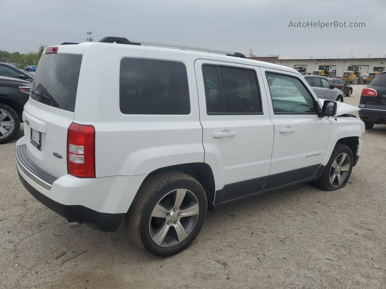 2016 Jeep Patriot Latitude Белый vin: 1C4NJPFA2GD561332