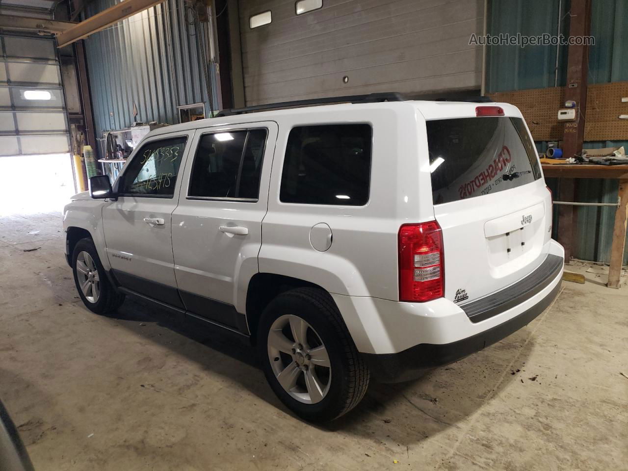 2014 Jeep Patriot Latitude Белый vin: 1C4NJPFA3ED529549