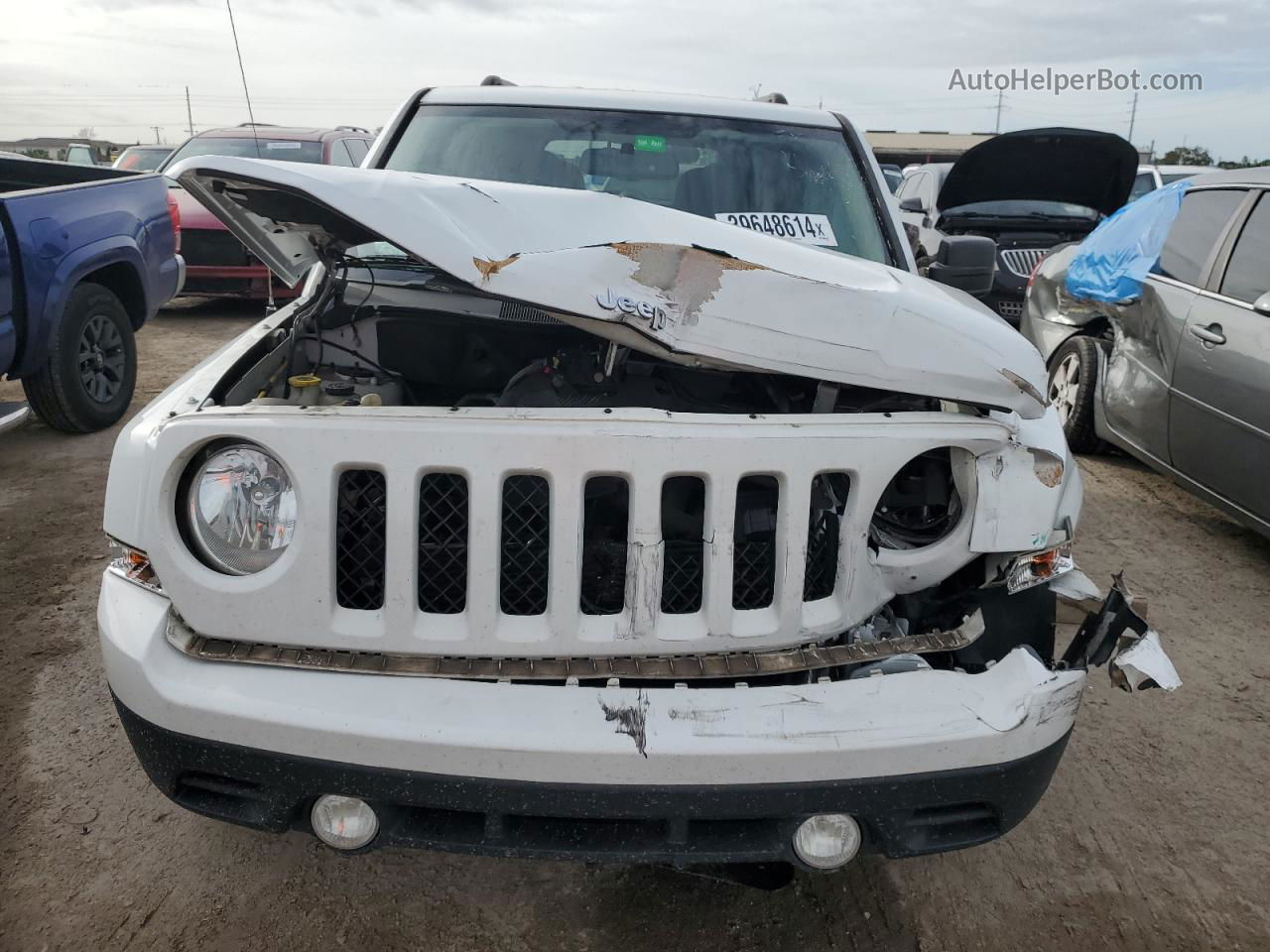 2016 Jeep Patriot Latitude White vin: 1C4NJPFA3GD647734