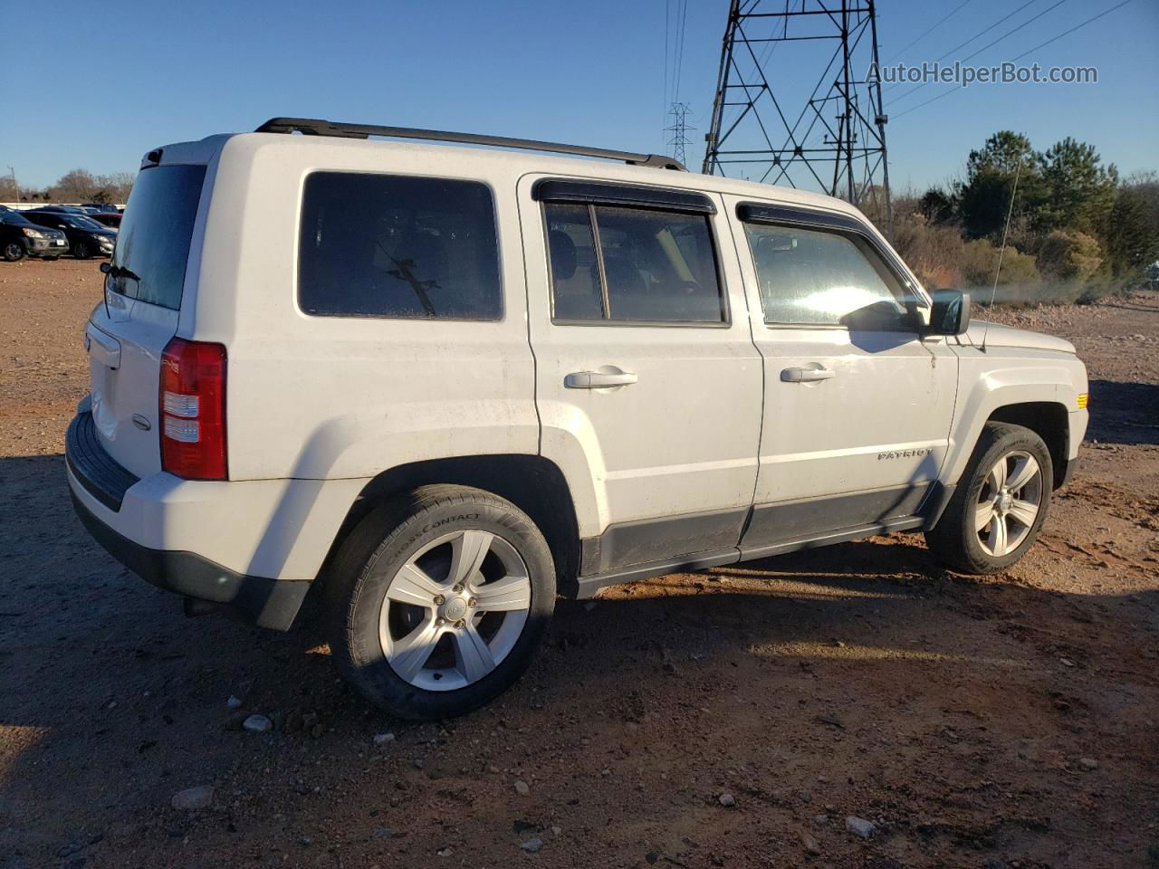 2016 Jeep Patriot Latitude White vin: 1C4NJPFA6GD794405