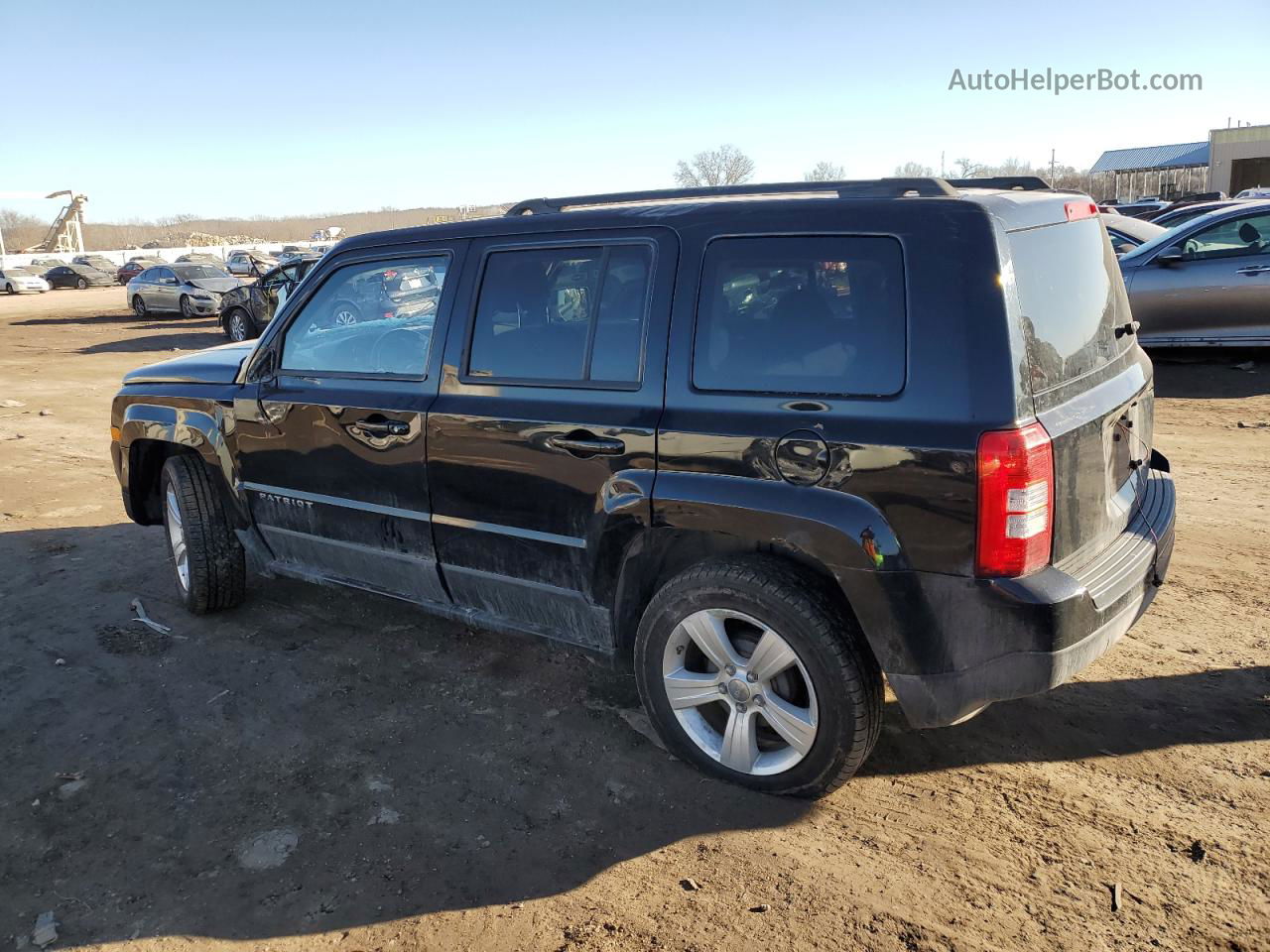 2012 Jeep Patriot Latitude Black vin: 1C4NJPFA7CD706665