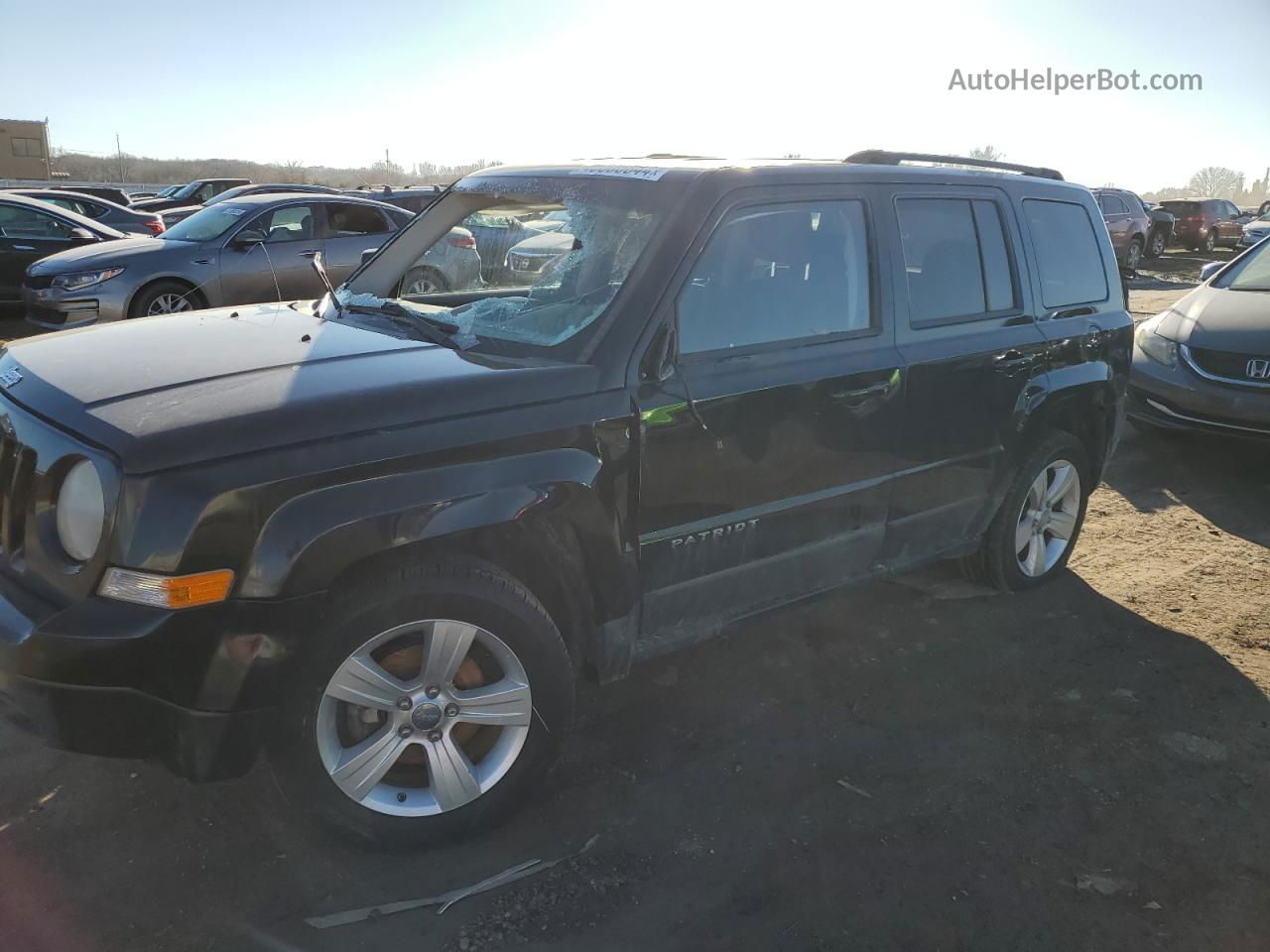 2012 Jeep Patriot Latitude Black vin: 1C4NJPFA7CD706665