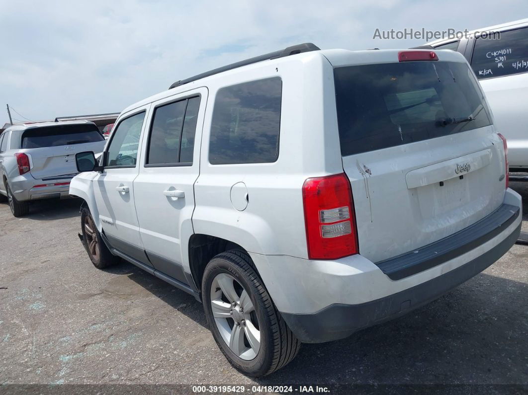 2016 Jeep Patriot Latitude White vin: 1C4NJPFA7GD640303