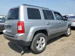 2016 Jeep Patriot Latitude Серебряный vin: 1C4NJPFA8GD664433