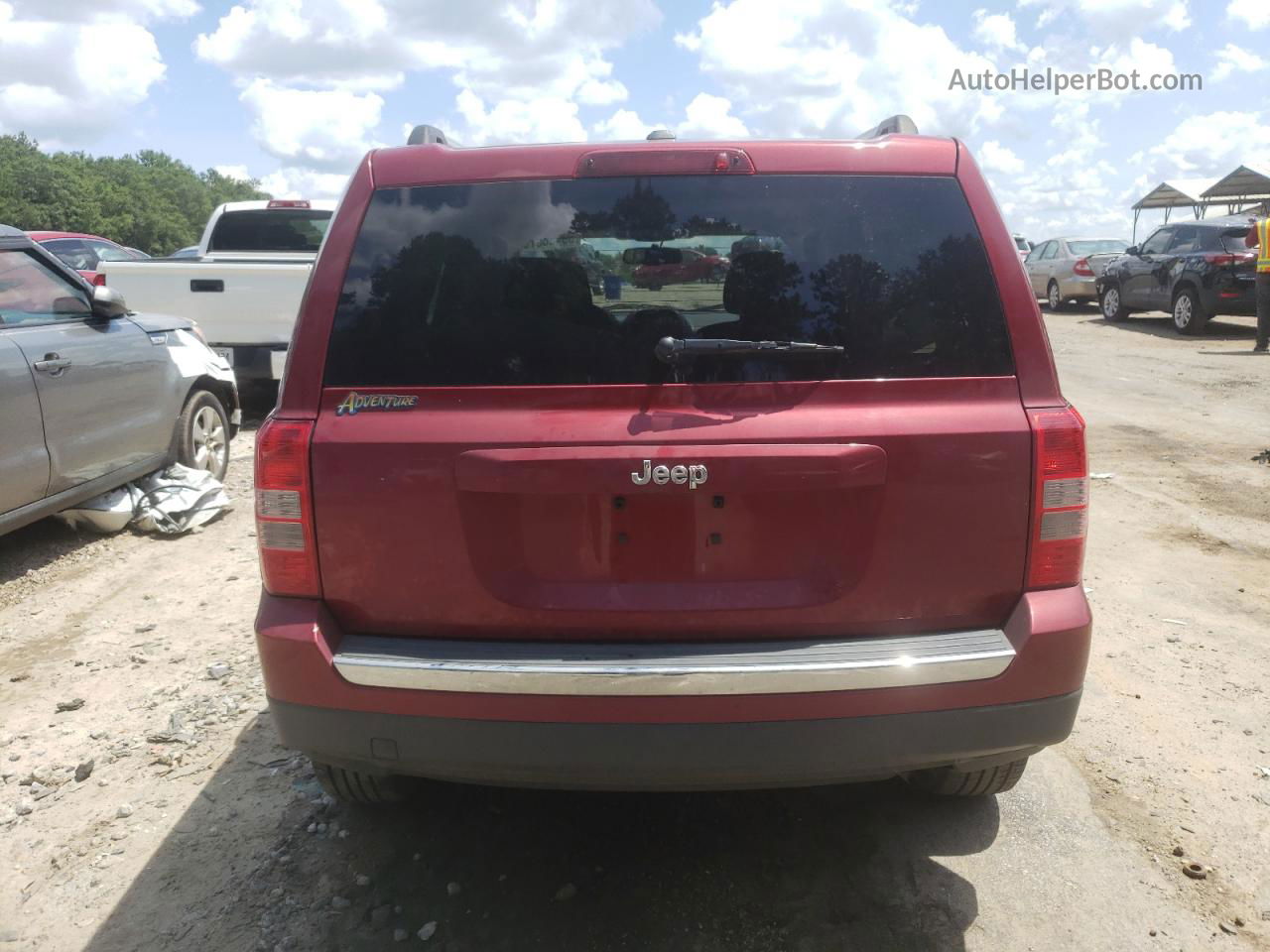 2012 Jeep Patriot Latitude Burgundy vin: 1C4NJPFAXCD690302