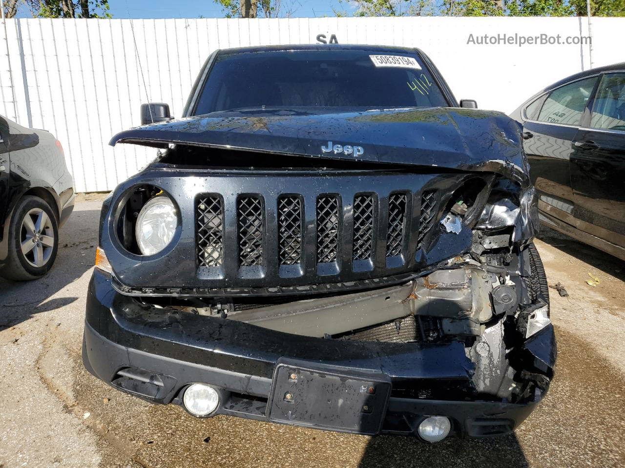 2014 Jeep Patriot Latitude Black vin: 1C4NJPFAXED662583