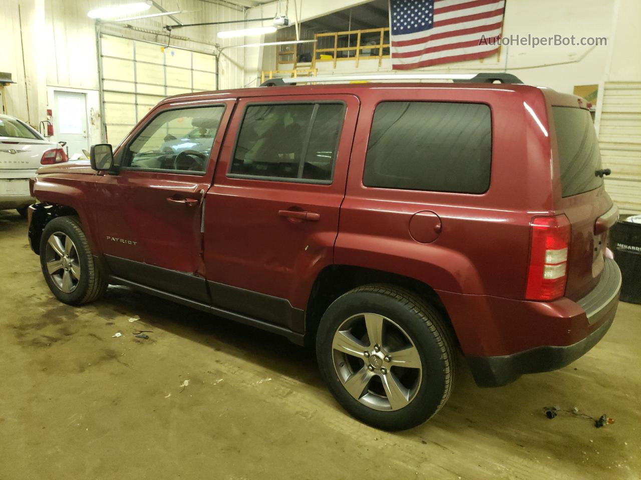 2016 Jeep Patriot Latitude Maroon vin: 1C4NJPFAXGD677510