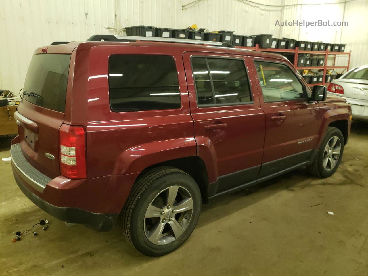 2016 Jeep Patriot Latitude Maroon vin: 1C4NJPFAXGD677510