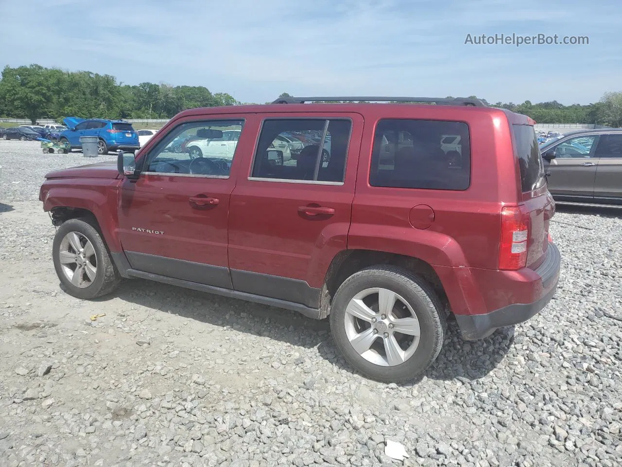 2014 Jeep Patriot Latitude Red vin: 1C4NJPFB0ED507727