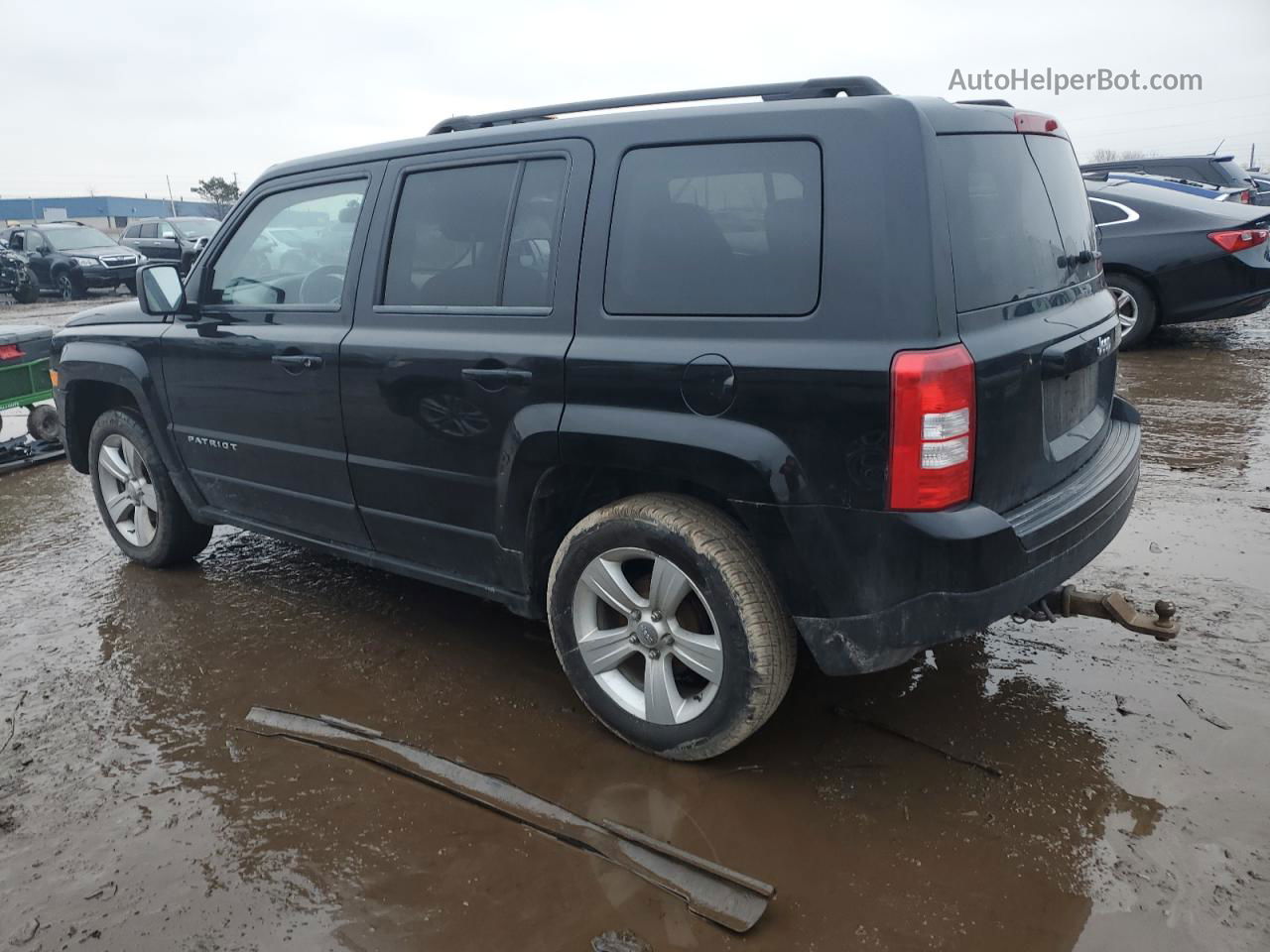 2012 Jeep Patriot Latitude Black vin: 1C4NJPFB1CD678399