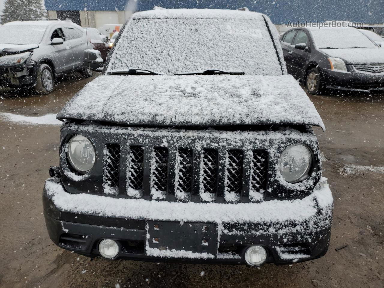 2014 Jeep Patriot Latitude Black vin: 1C4NJPFB1ED785679