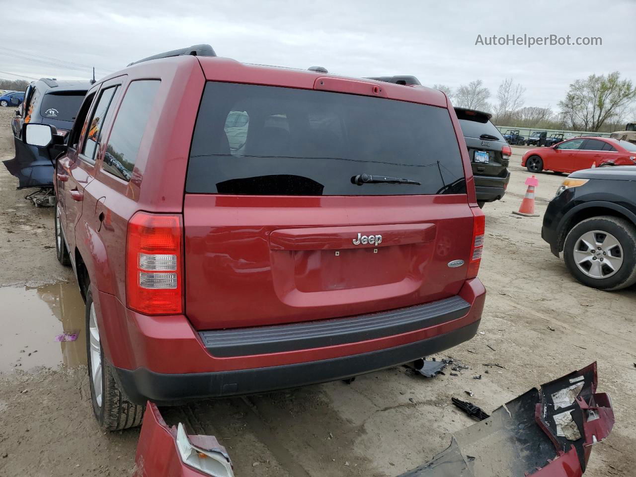 2014 Jeep Patriot Latitude Burgundy vin: 1C4NJPFB7ED826350