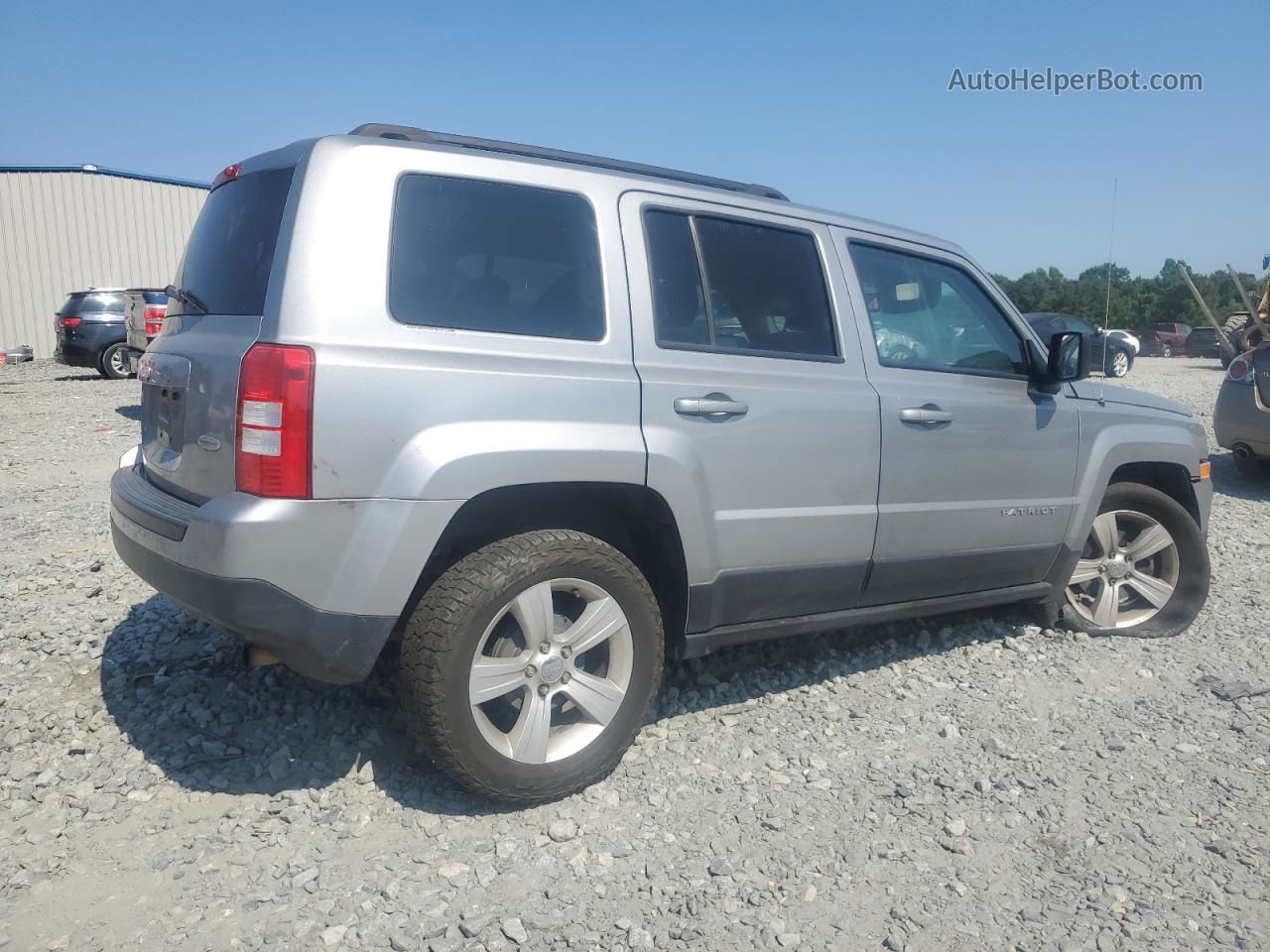 2016 Jeep Patriot Latitude Silver vin: 1C4NJPFB8GD677191