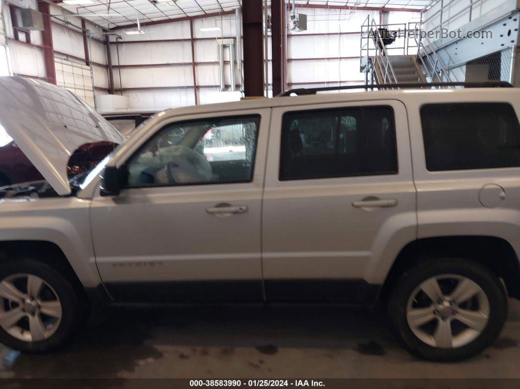 2012 Jeep Patriot Sport Серебряный vin: 1C4NJRBB2CD564333