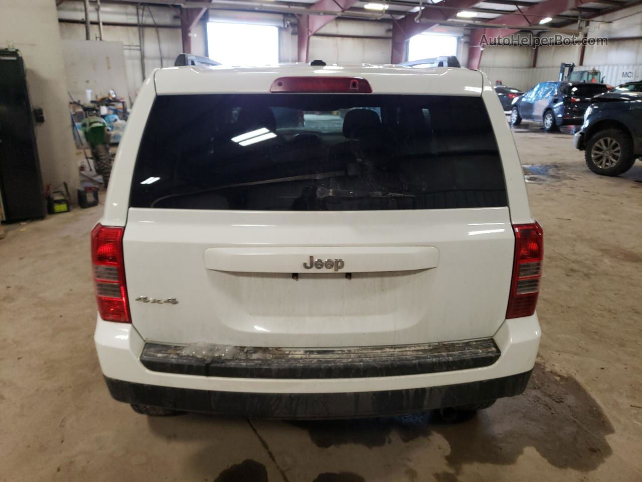 2014 Jeep Patriot Sport White vin: 1C4NJRBB2ED796160