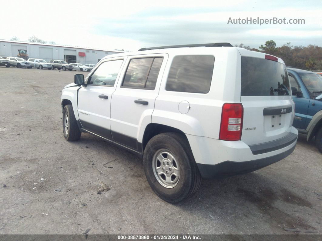 2016 Jeep Patriot Sport Белый vin: 1C4NJRBB2GD557940