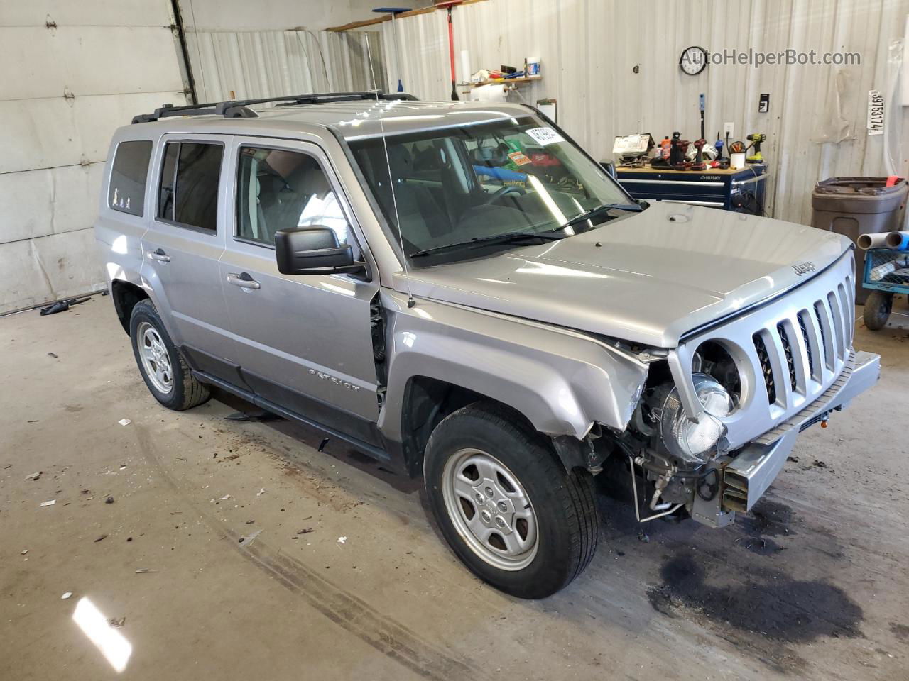 2016 Jeep Patriot Sport Серебряный vin: 1C4NJRBB6GD549887