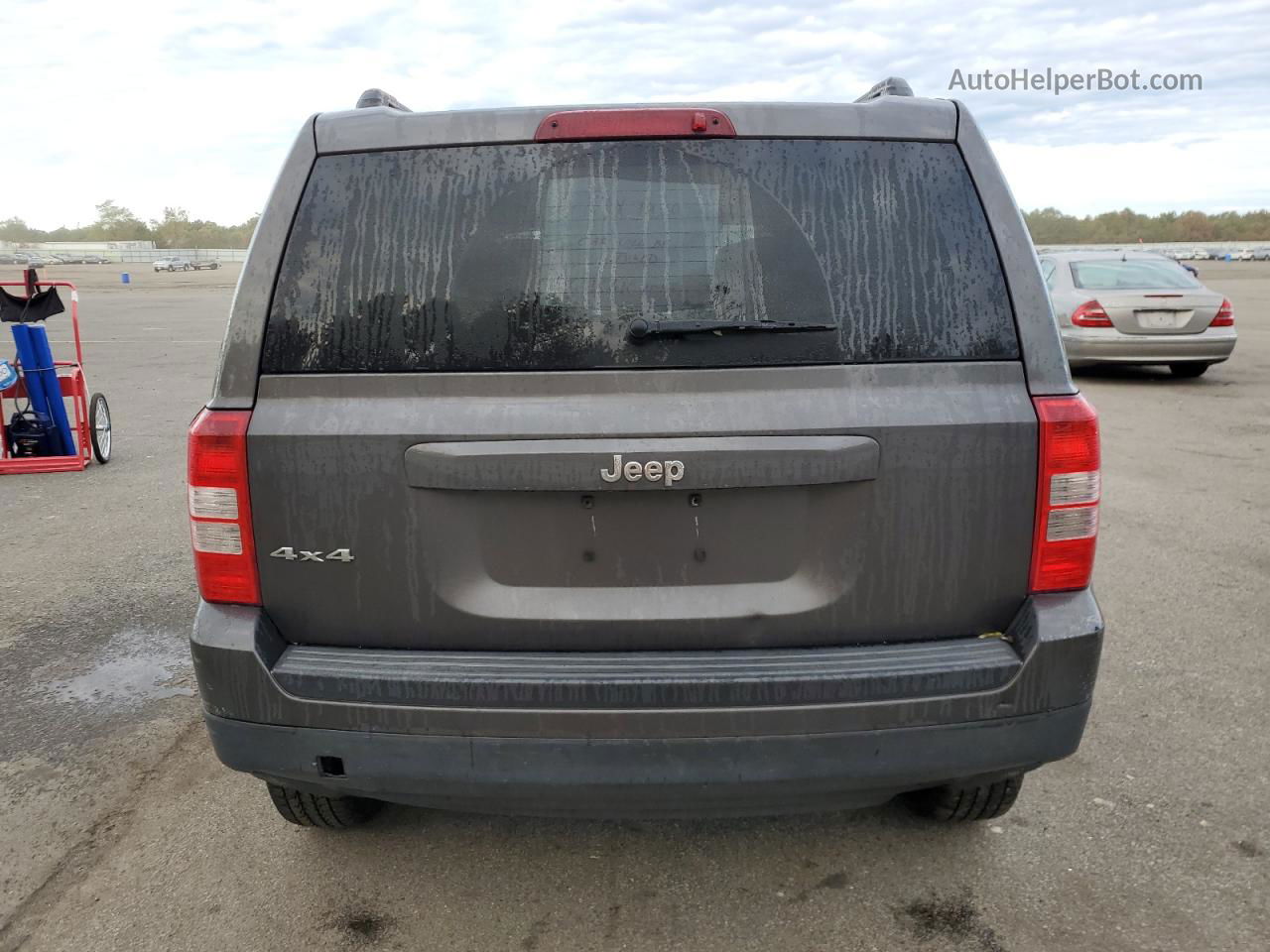 2014 Jeep Patriot Sport Gray vin: 1C4NJRBB8ED796275