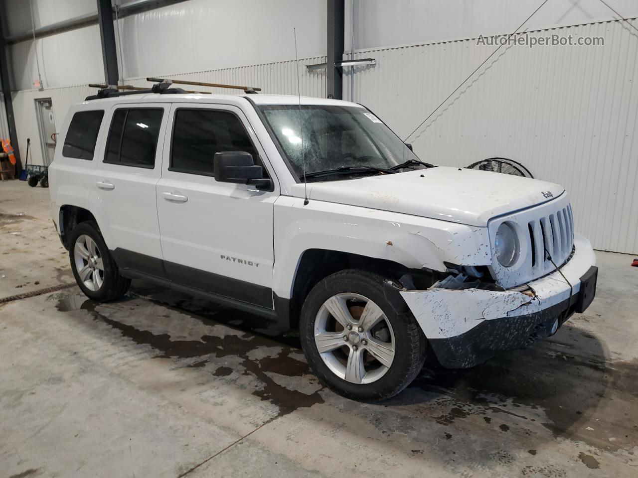 2012 Jeep Patriot Latitude White vin: 1C4NJRFB0CD633532