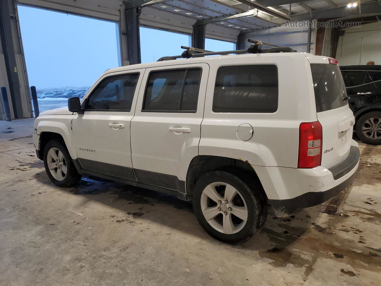 2012 Jeep Patriot Latitude White vin: 1C4NJRFB0CD633532