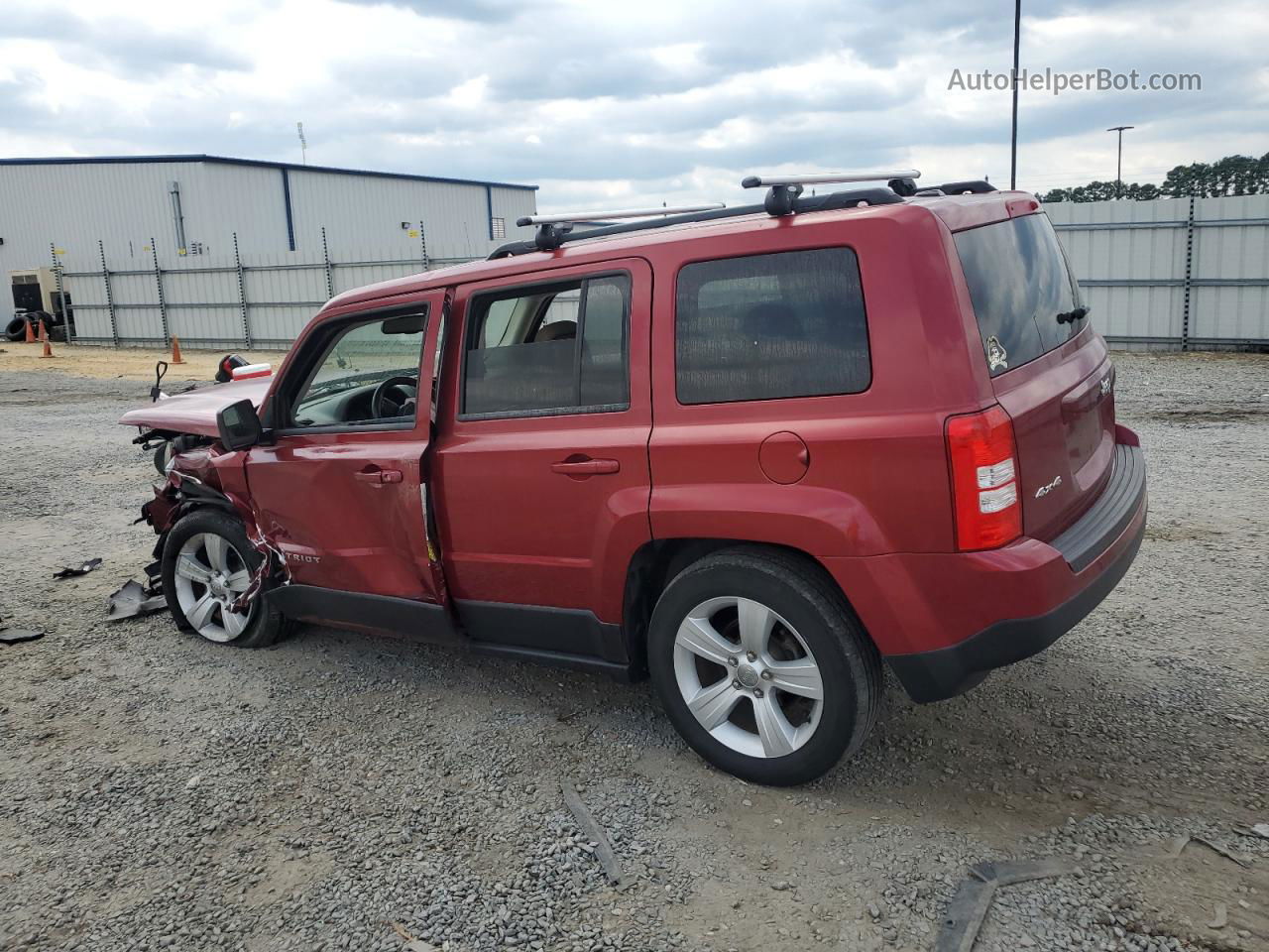 2014 Jeep Patriot Latitude Burgundy vin: 1C4NJRFB0ED762776