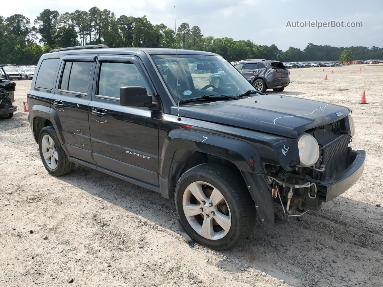 2014 Jeep Patriot Latitude Черный vin: 1C4NJRFB1ED555037